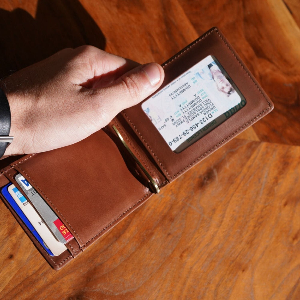 should you carry your social security card in your wallet