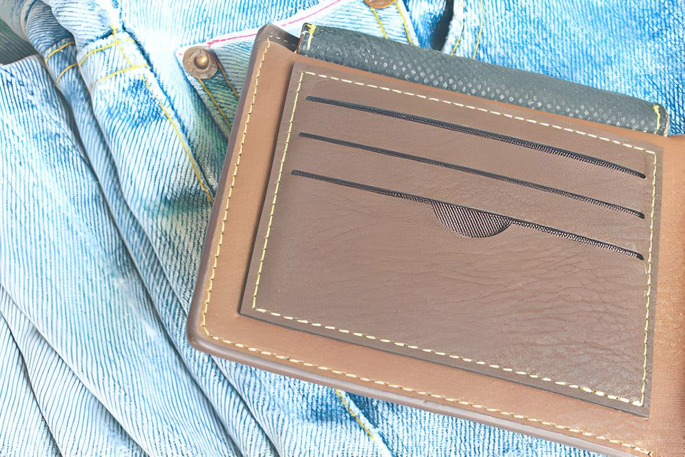 what to keep in wallet 